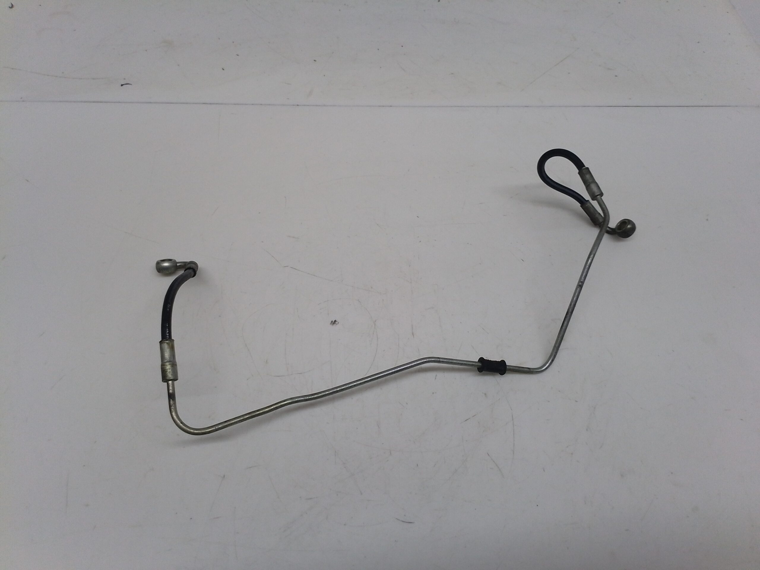 DUCATI HYPERMOTARD 939 Tubo freno posteriore pompa freno a pompa ABS 61911571A