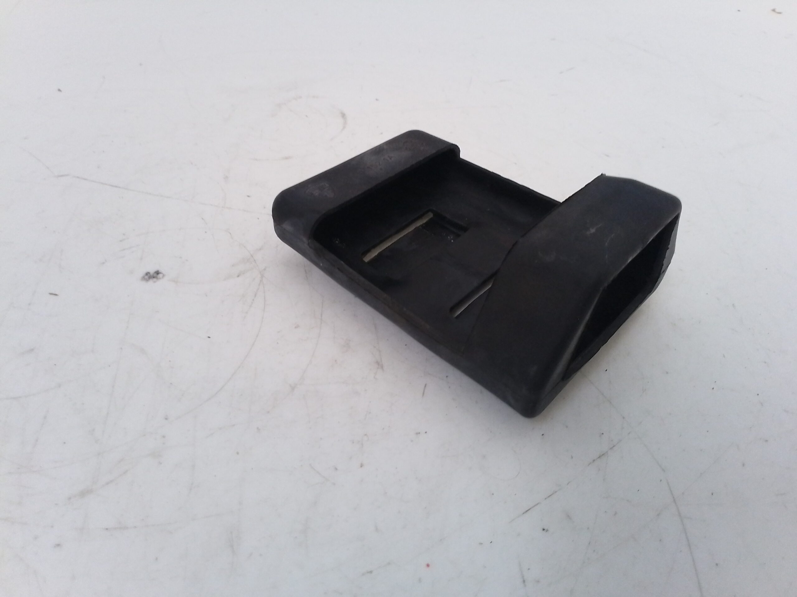 DUCATI HYPERMOTARD 939 Custodia scatola nera 86611521a
