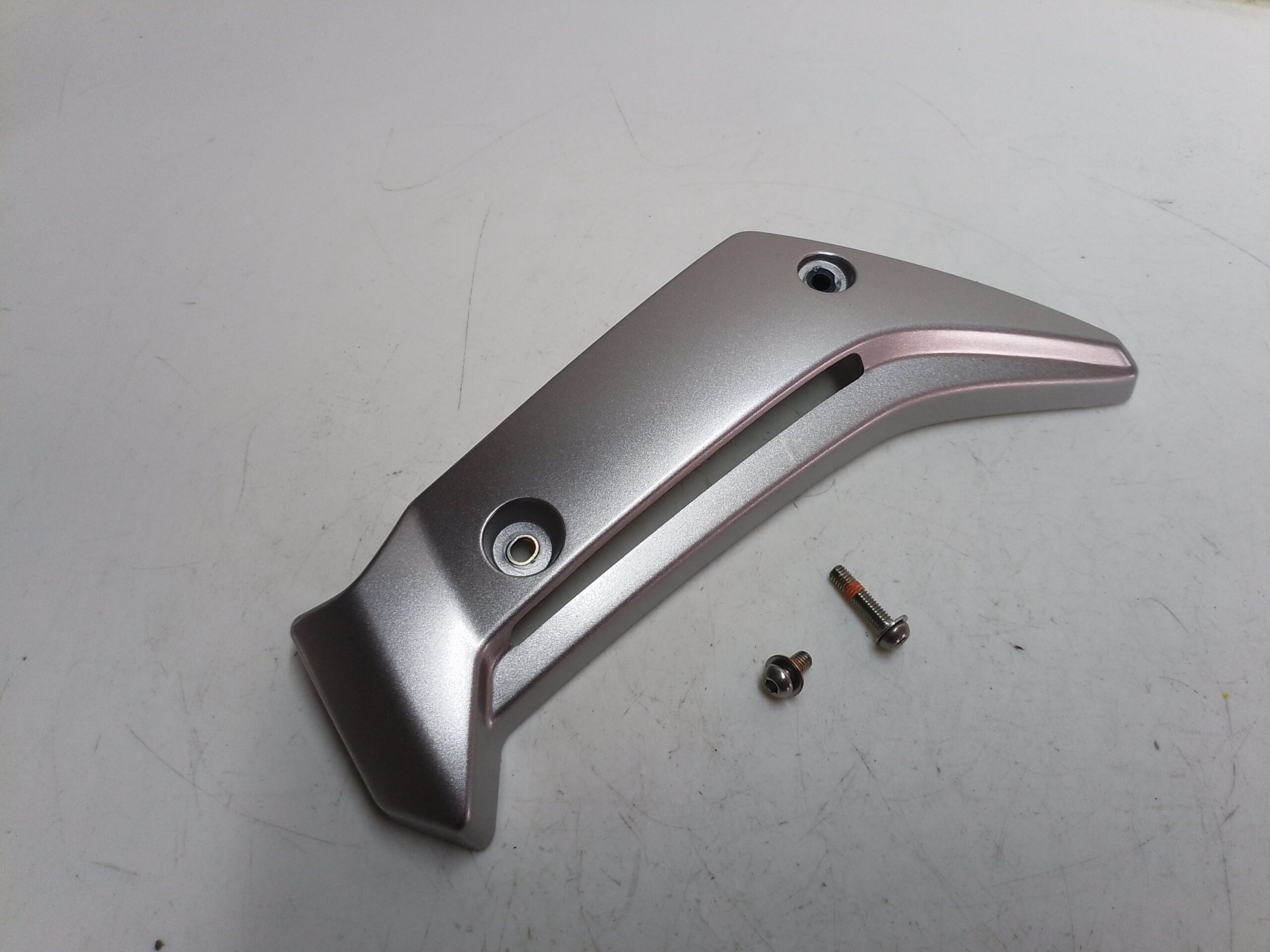 Fazer 1000 FZ1 06 15 Fianchetto radiatore destro