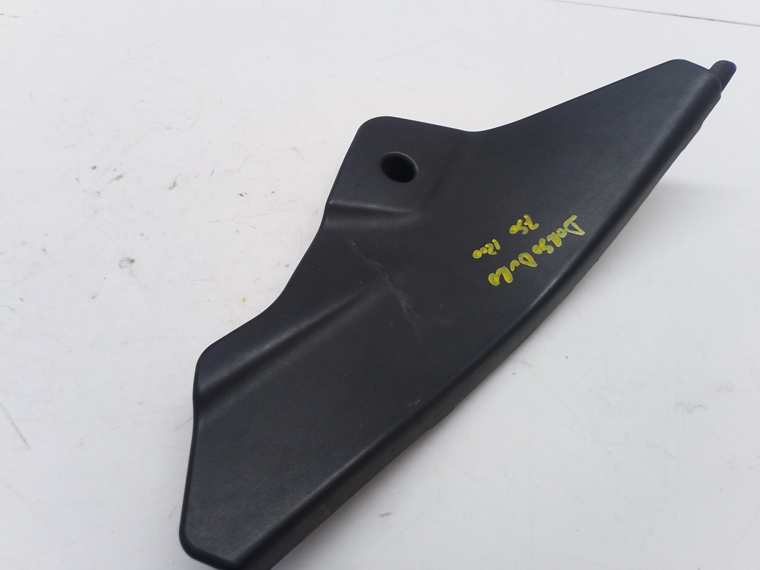 Aprilia Dorsoduro 750 1200 Fianco destro graffi 899235
