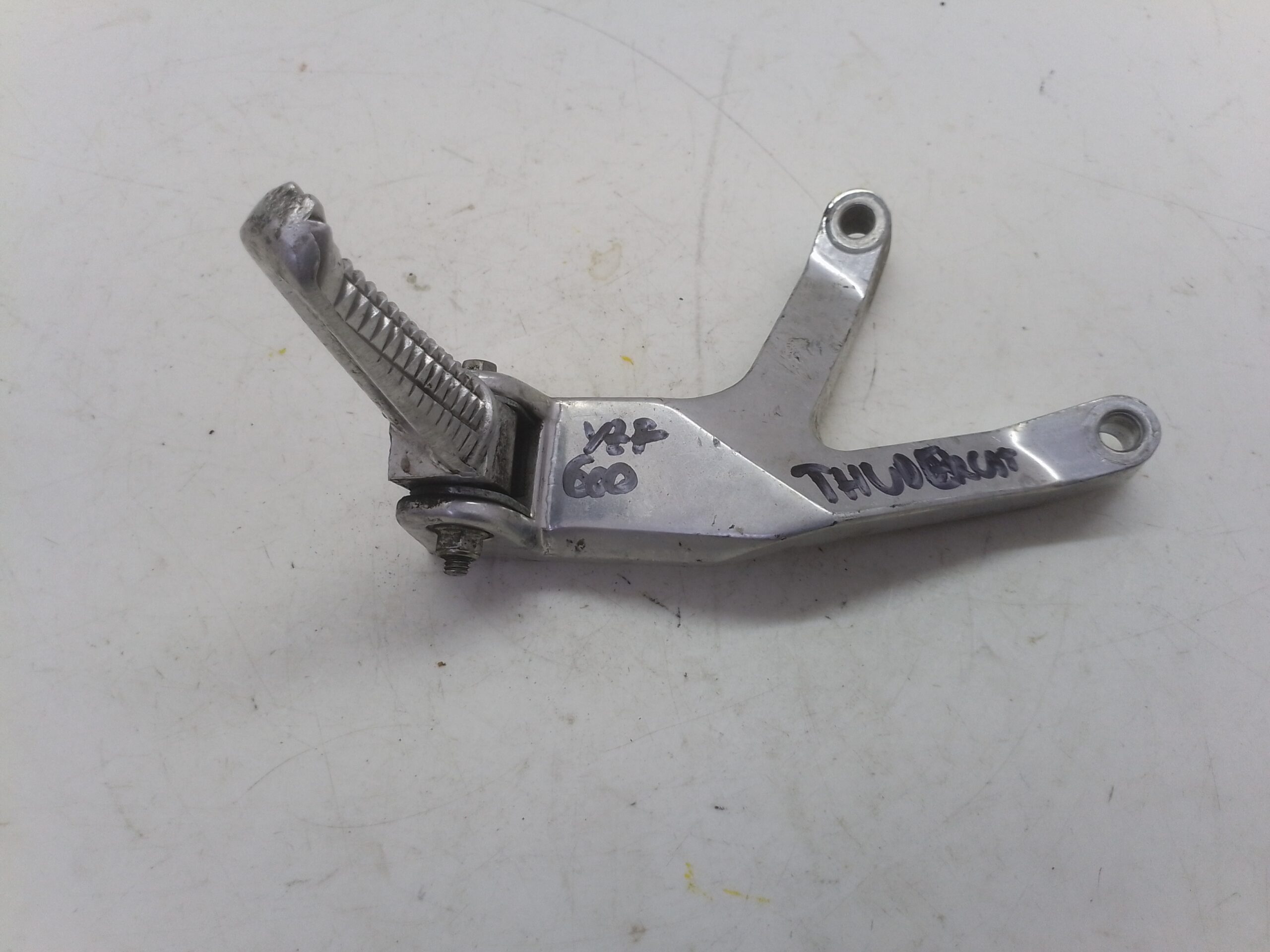 Yamaha yzf 600 tundercat Pedana posteriore sinistra
