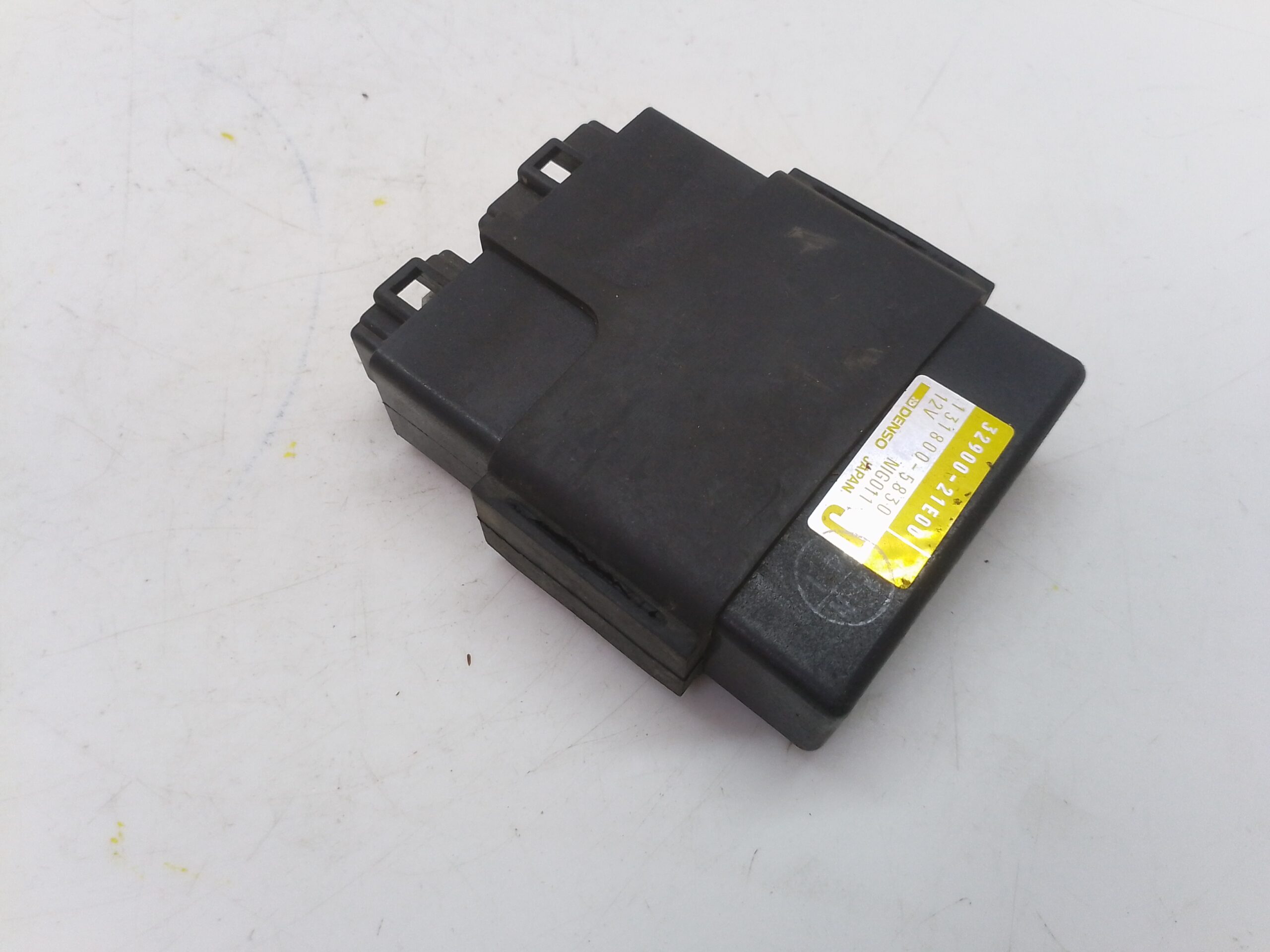 SUZUKI RF 600R 93-96 Centralina 3290021e00 1318005830
