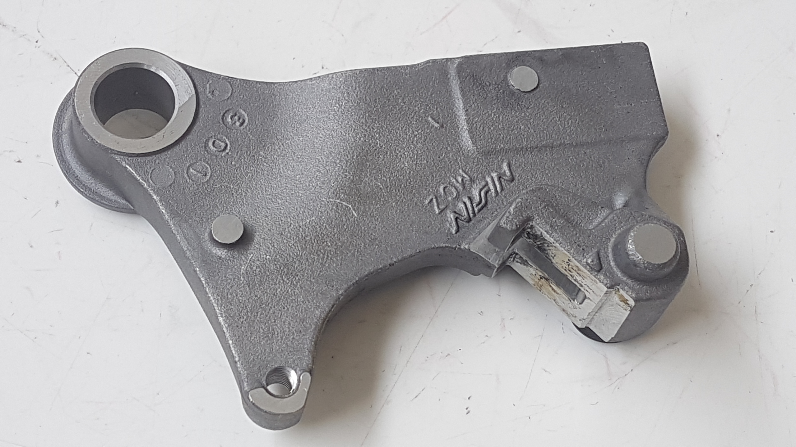 Honda Hornet 900  2002 Supporto pinza freno posteriore