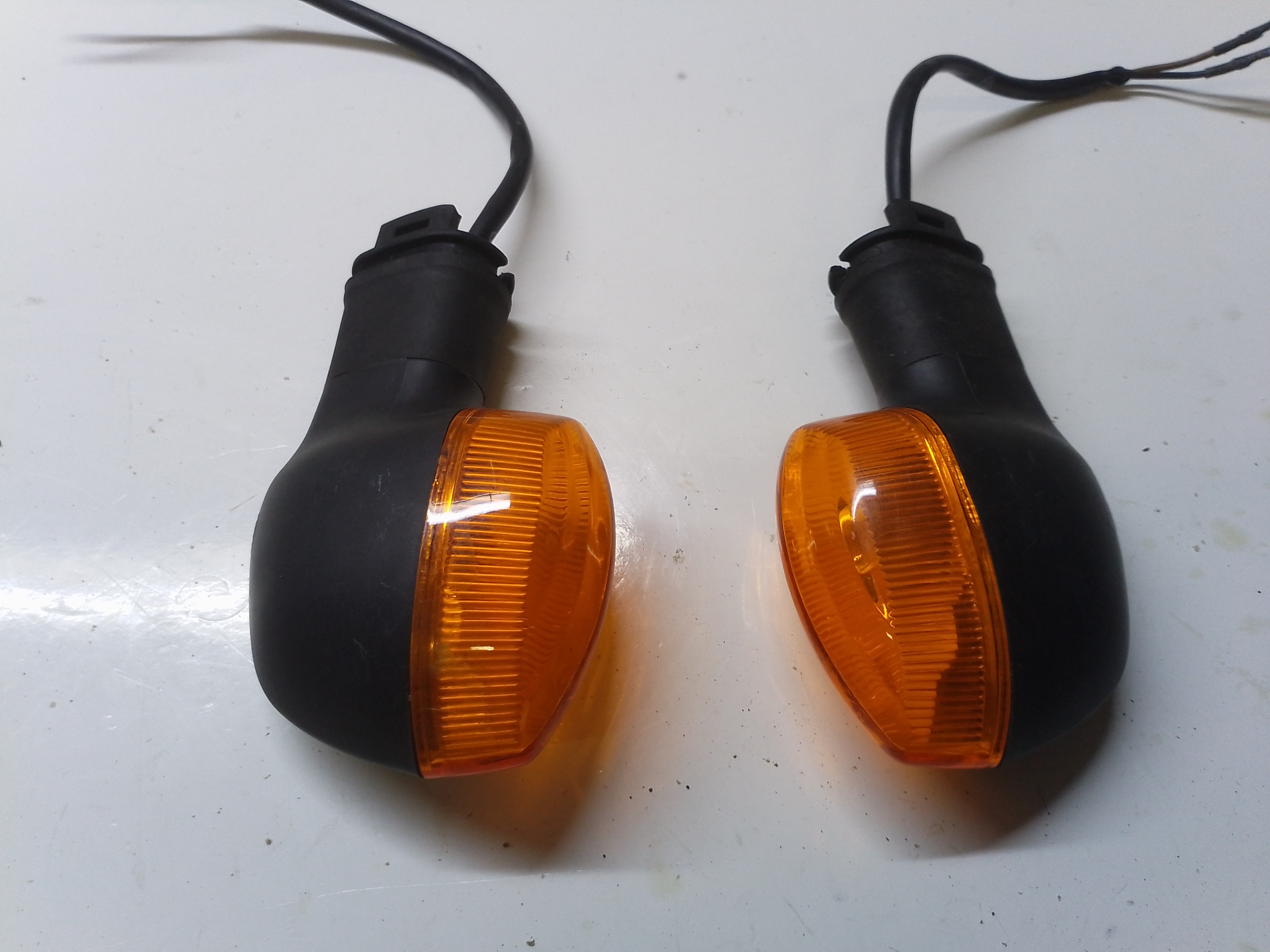 YAMAHA Fazer 800 11 13 frecce anteriori