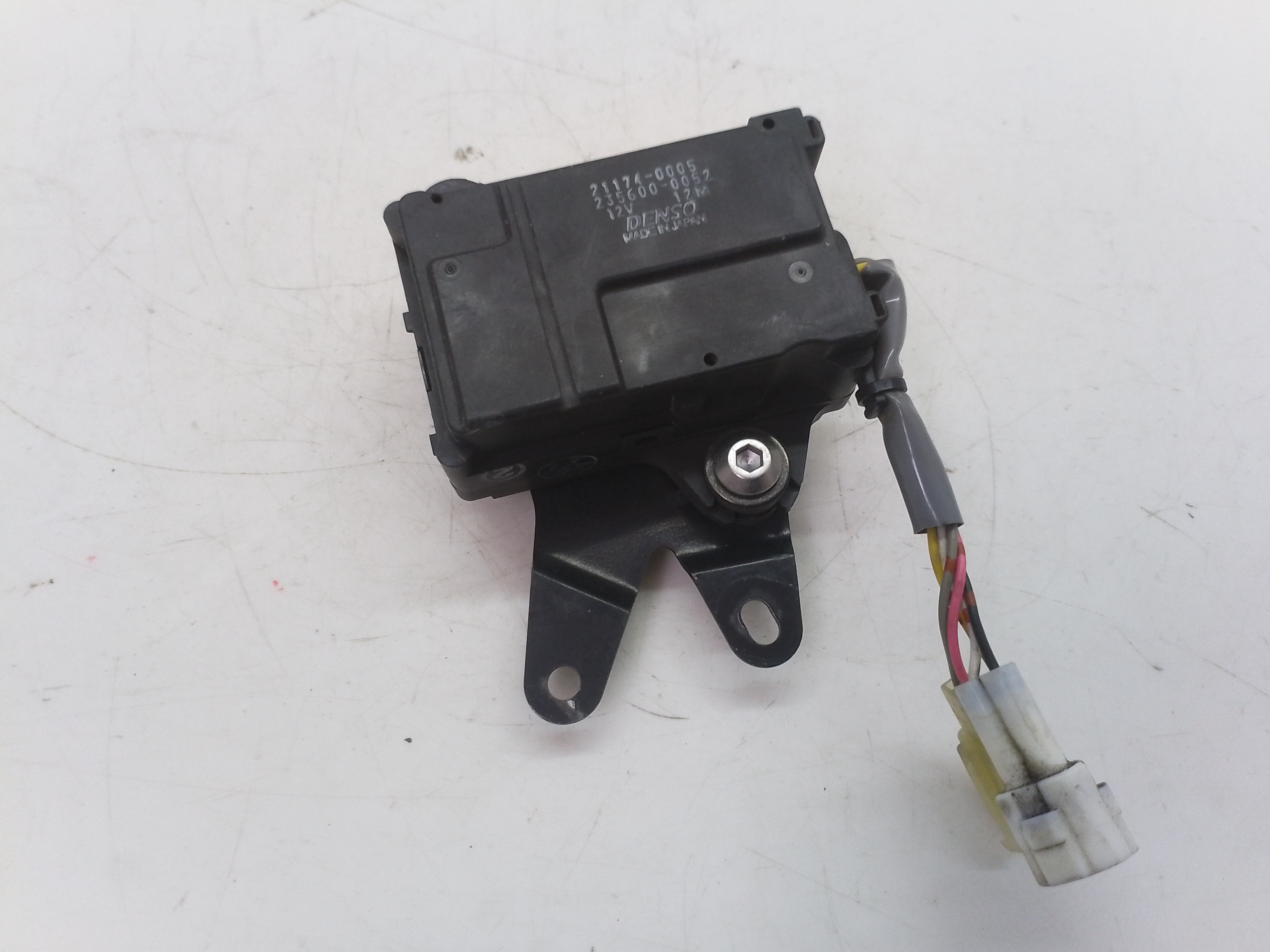 KAWASAKI Z750 R 10 14 attuatore valvola di scarico 211740005