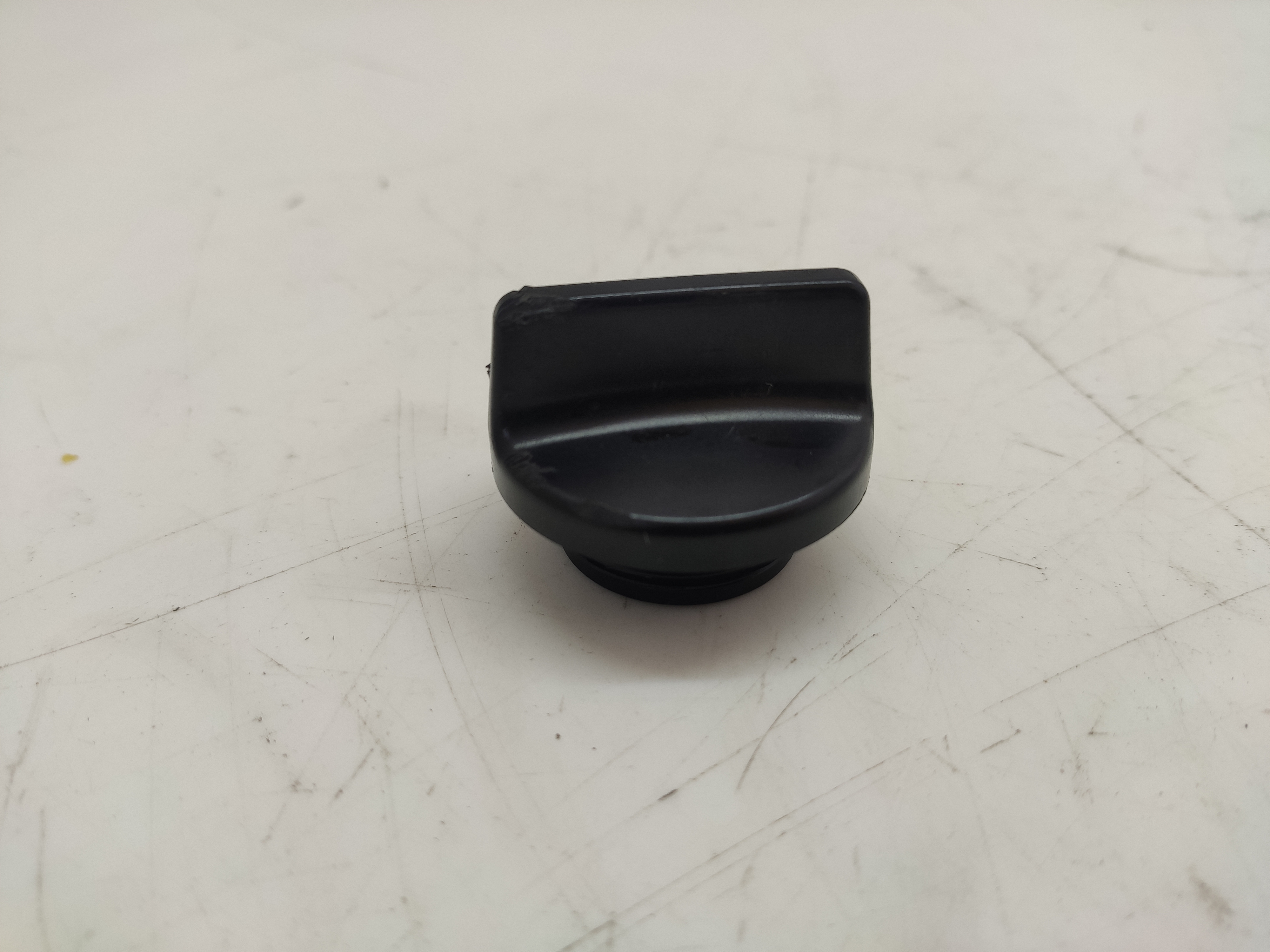 KAWASAKI Z750 R 10 14 tappo rabbocco olio