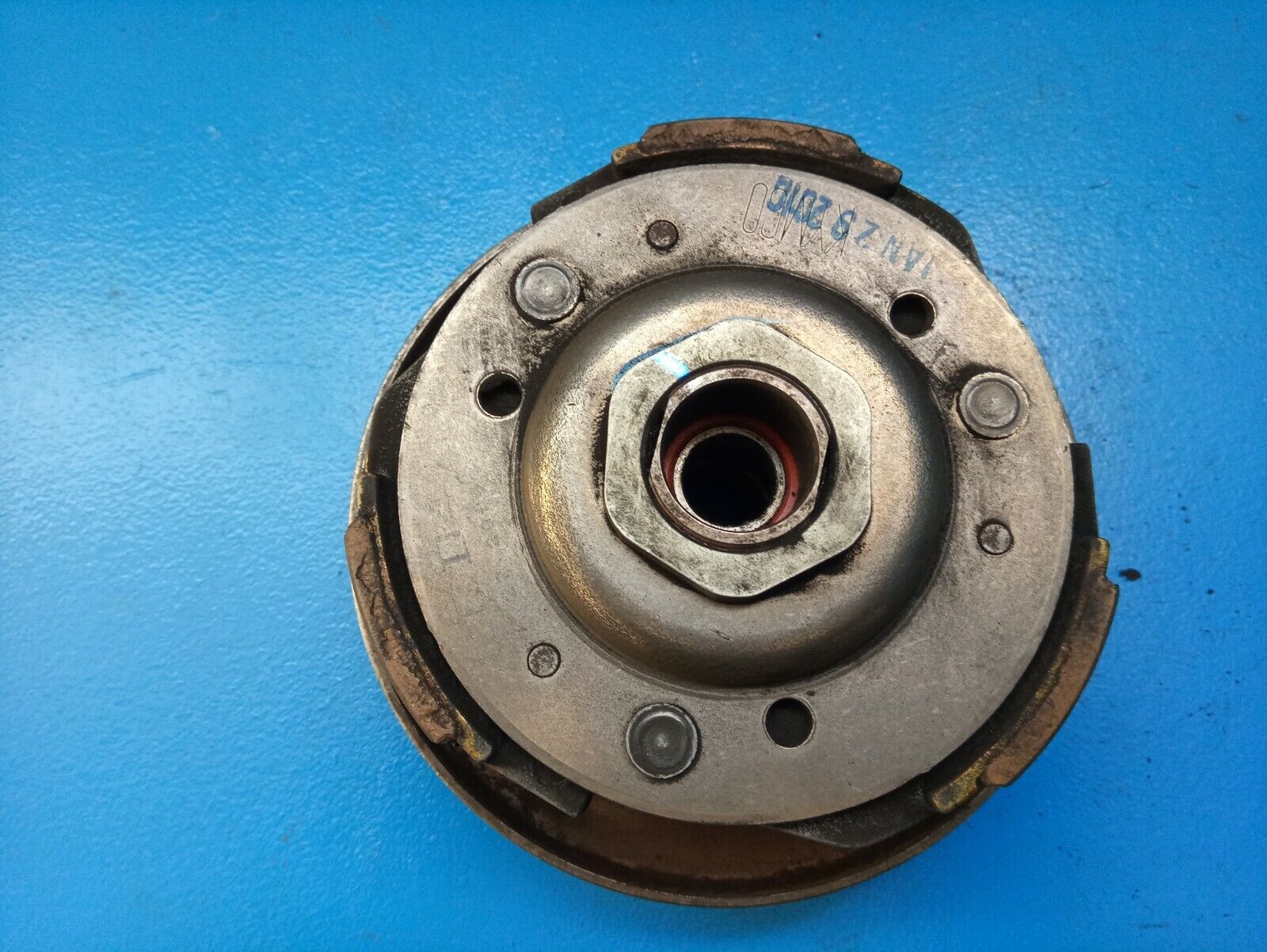 FRIZIONE PULEGGIA CONDOTTA KYMCO PEOPLE 200 S I 2005-2008 CLUTCH PULLEY 05-08