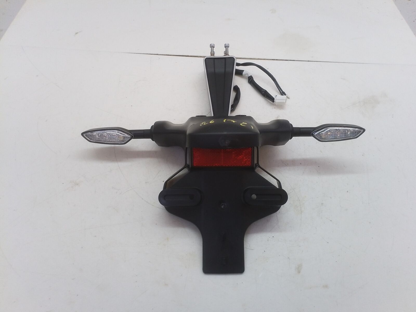 Yamaha r6 17 21 portatarga con frecce originale come nuovo