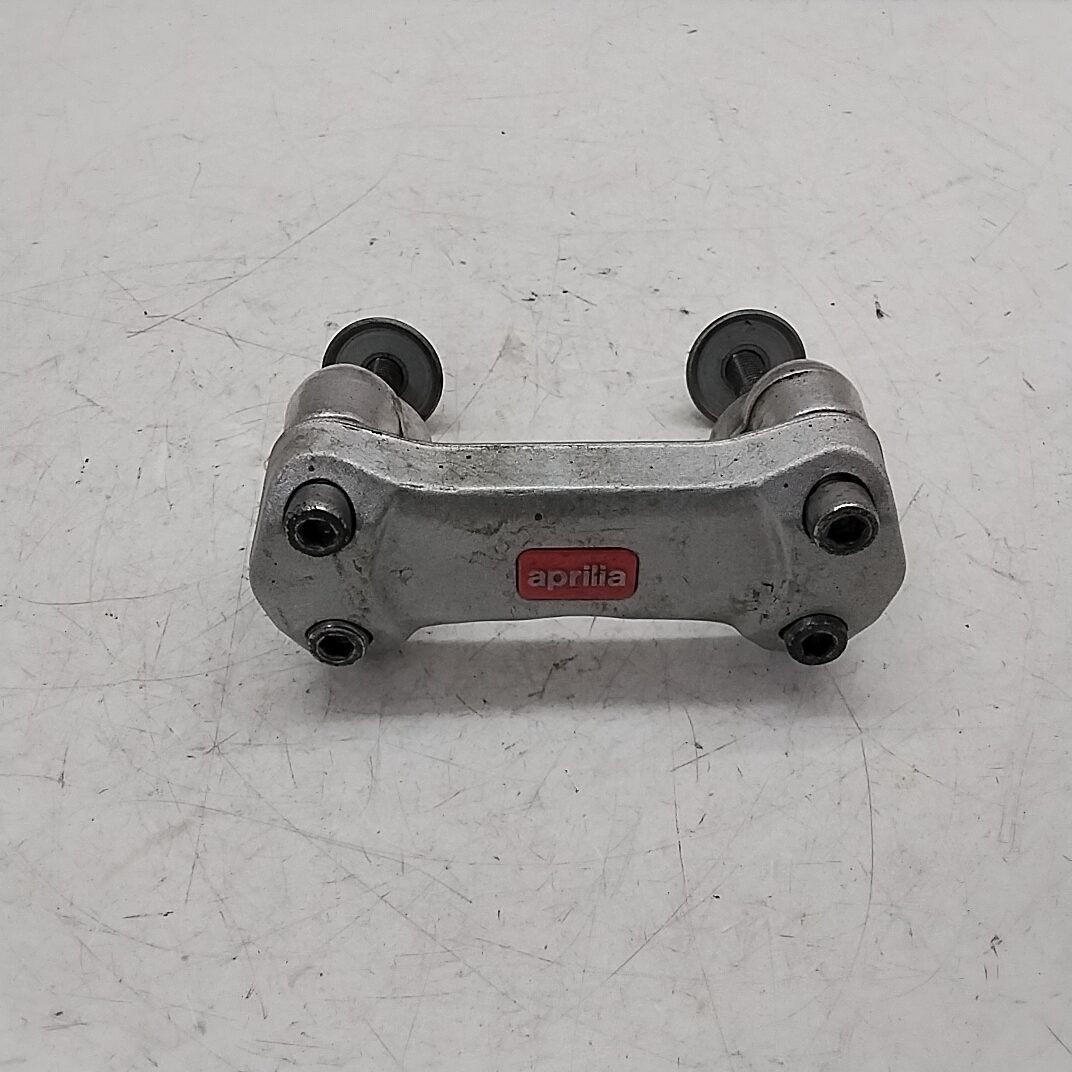 Aprilia Caponord ETV 1000 01 04 riser manubrio e800251